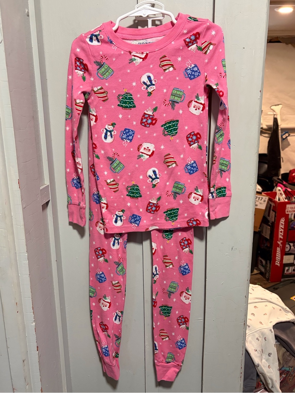 Kids old navy pjs size 6t